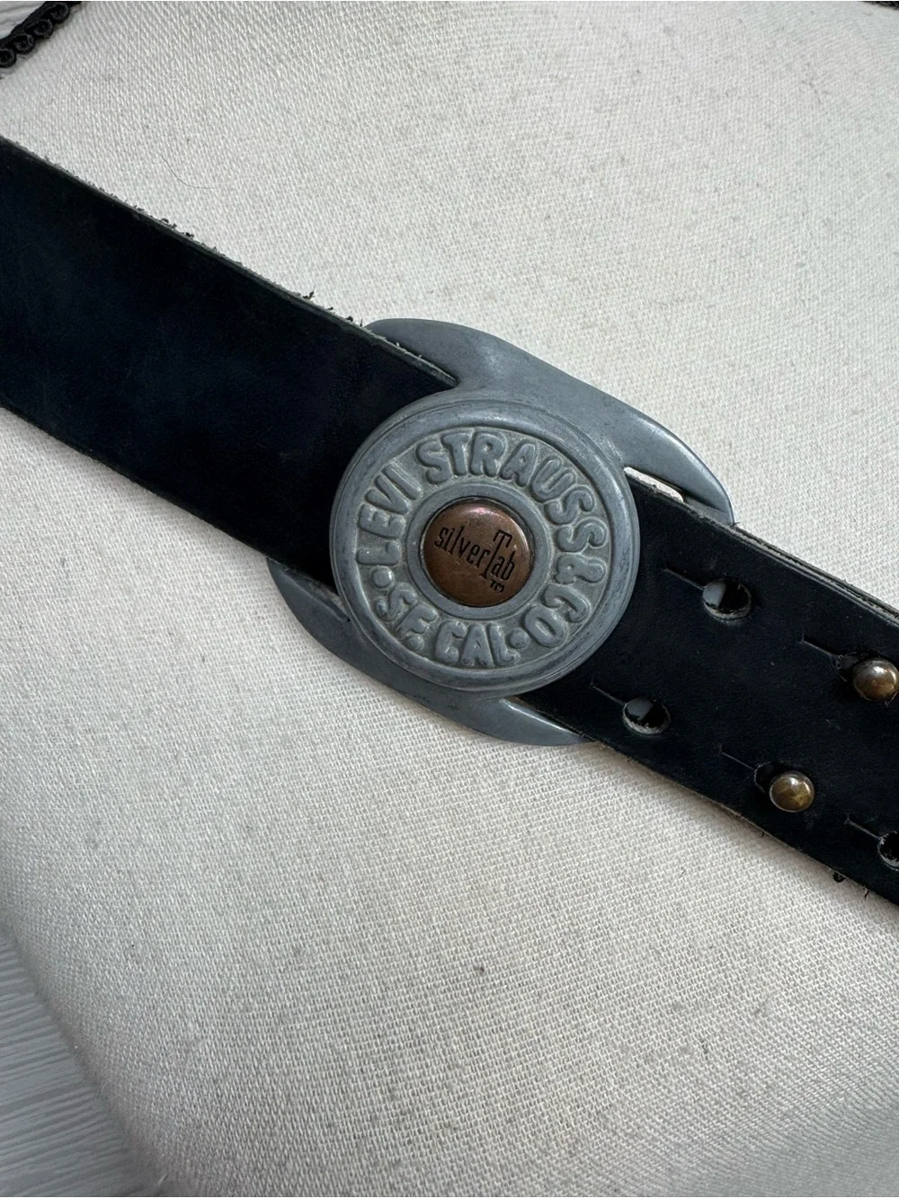 Vintage Levi's Silver tab Buckle Leather Belt Size 36 Round Made in USA 3062 90s